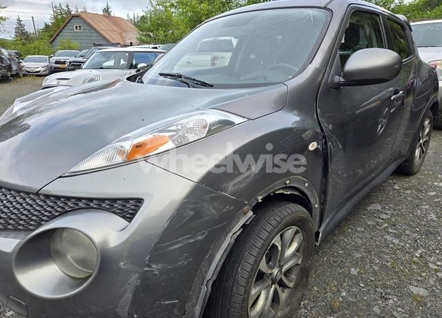 Photo 6 of 2011 Nissan Juke SL (VIN JN8AF5MV7BT010682)