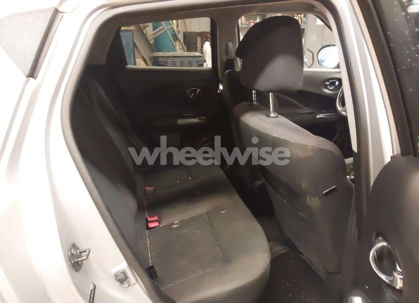 Photo 8 of 2011 Nissan Juke SV (VIN JN8AF5MV7BT013615)