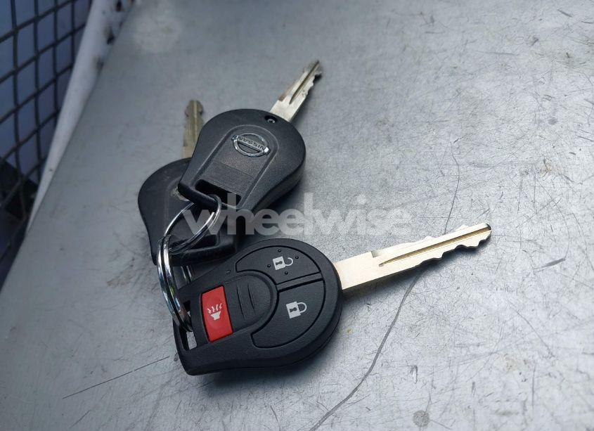 Photo 11 of 2011 Nissan Juke S (VIN JN8AF5MV7BT015610)