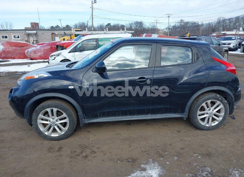 Photo 14 of 2011 Nissan Juke S (VIN JN8AF5MV7BT015610)