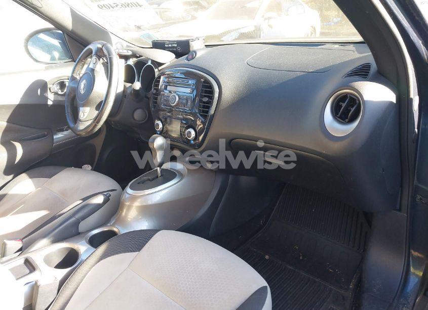 Photo 5 of 2011 Nissan Juke SV (VIN JN8AF5MV7BT017387)