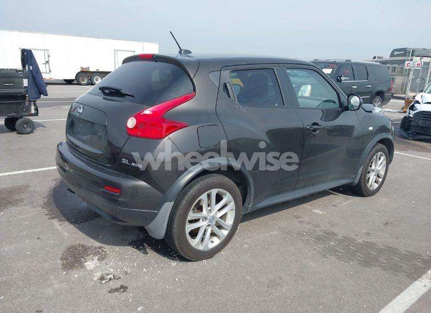 Photo 4 of 2011 Nissan Juke SL (VIN JN8AF5MV7BT017910)