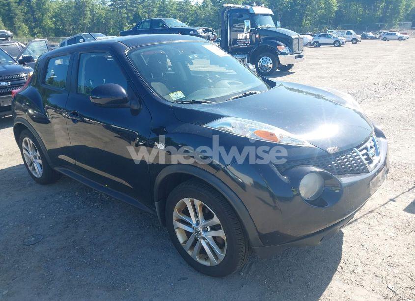 2011 Nissan Juke S (VIN JN8AF5MV7BT024484) main photo
