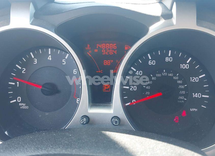 Photo 7 of 2011 Nissan Juke S (VIN JN8AF5MV7BT024484)