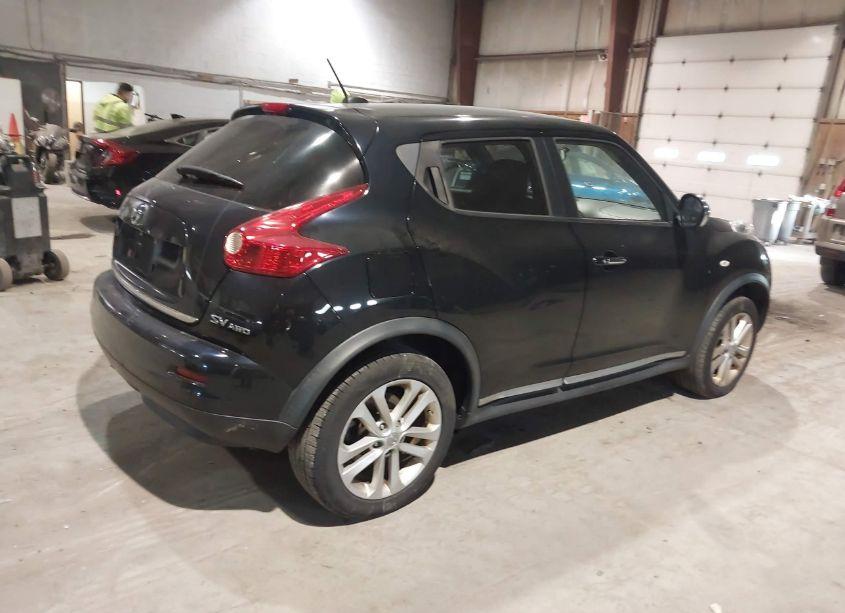 Photo 4 of 2011 Nissan Juke SV (VIN JN8AF5MV7BT028115)