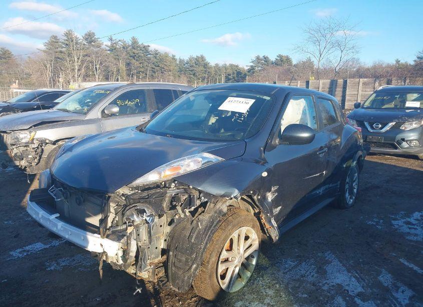 Photo 2 of 2012 Nissan Juke SL (VIN JN8AF5MV7CT116387)
