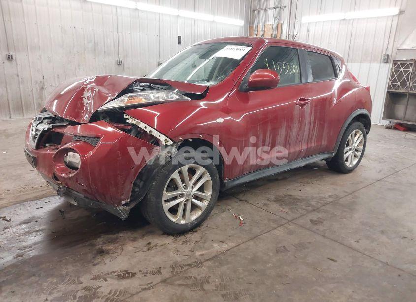 Photo 2 of 2013 Nissan Juke SV (VIN JN8AF5MV7DT209802)