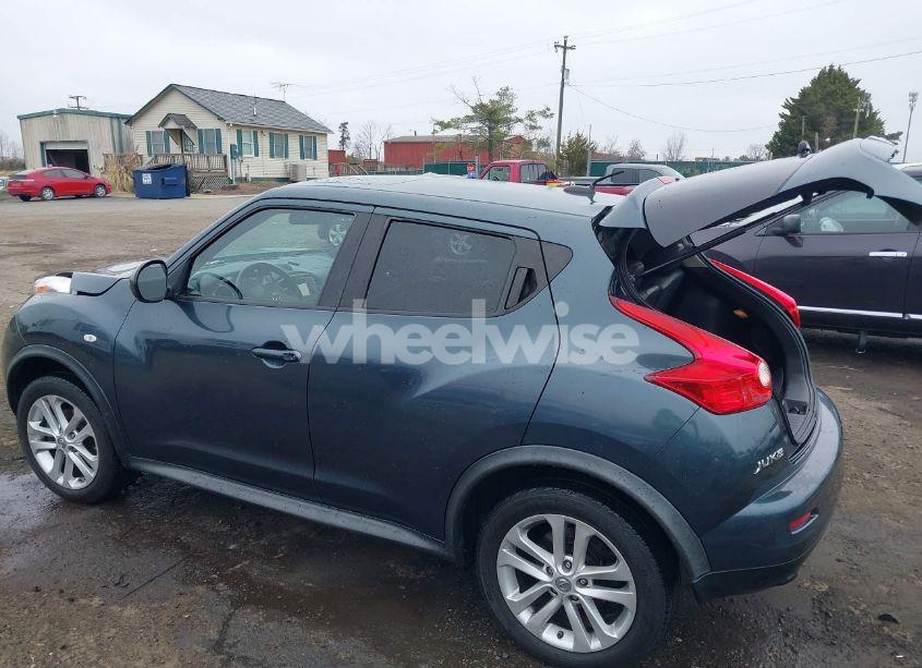 Photo 3 of 2013 Nissan Juke SL (VIN JN8AF5MV7DT209881)