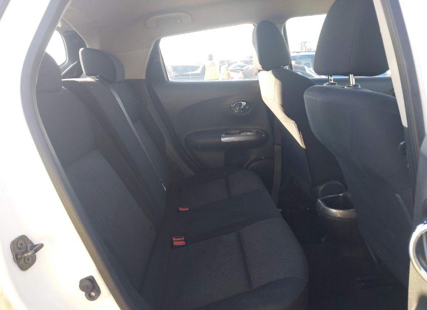 Photo 8 of 2013 Nissan Juke S (VIN JN8AF5MV7DT210948)