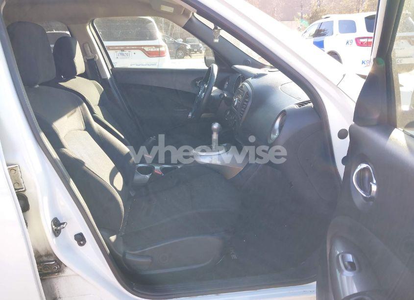 Photo 5 of 2013 Nissan Juke S (VIN JN8AF5MV7DT222646)