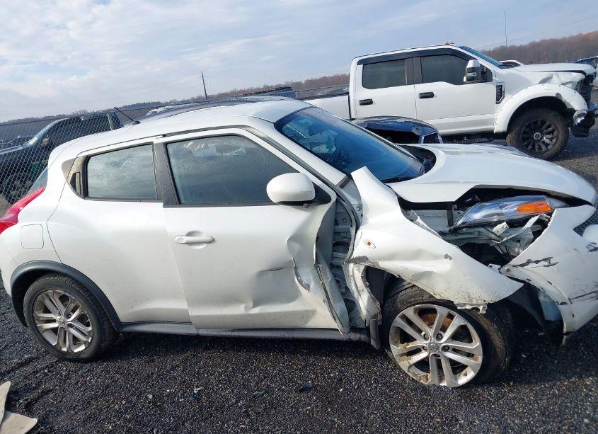 Photo 13 of 2014 Nissan Juke S (VIN JN8AF5MV7ET364240)