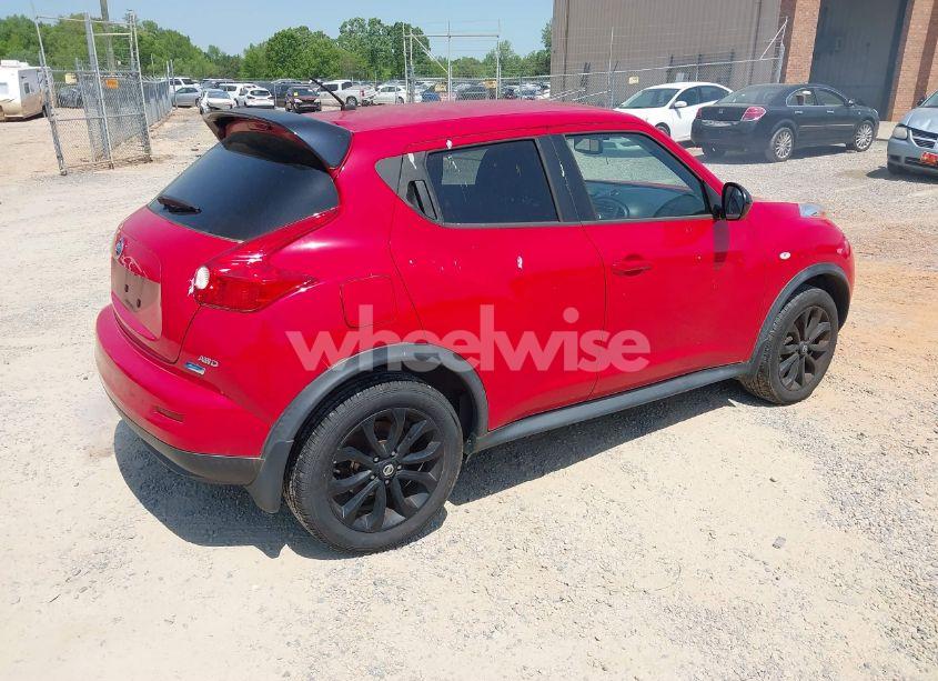 Photo 4 of 2014 Nissan Juke S (VIN JN8AF5MV7ET483065)
