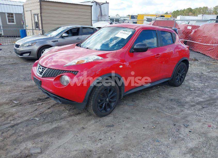 Photo 2 of 2014 Nissan Juke S (VIN JN8AF5MV7ET483115)