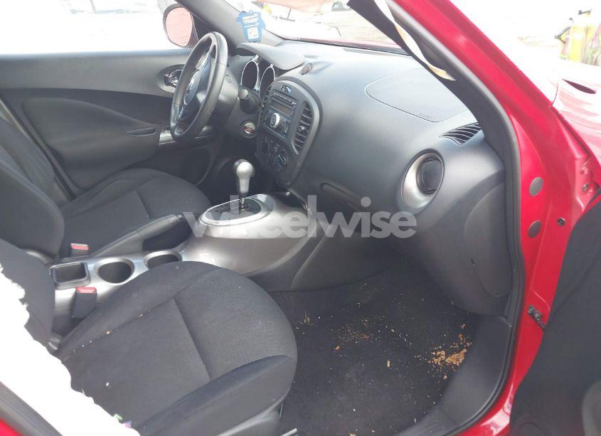 Photo 5 of 2014 Nissan Juke S (VIN JN8AF5MV7ET483115)