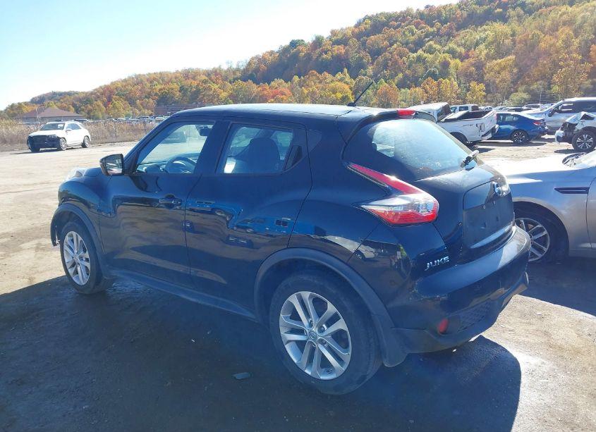 Photo 3 of 2015 Nissan Juke S (VIN JN8AF5MV7FT556596)