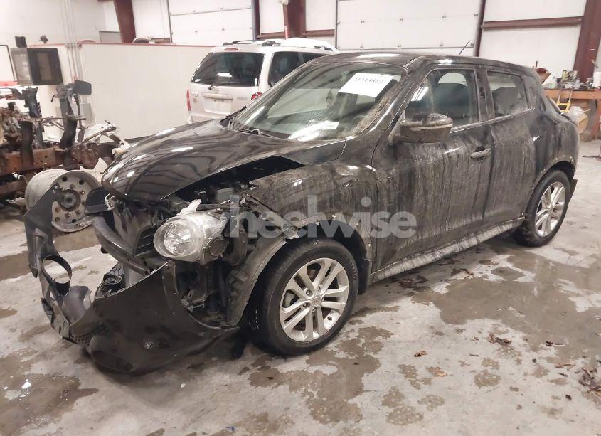 Photo 2 of 2017 Nissan Juke S (VIN JN8AF5MV7HT753562)