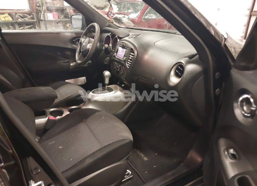 Photo 5 of 2017 Nissan Juke S (VIN JN8AF5MV7HT753562)