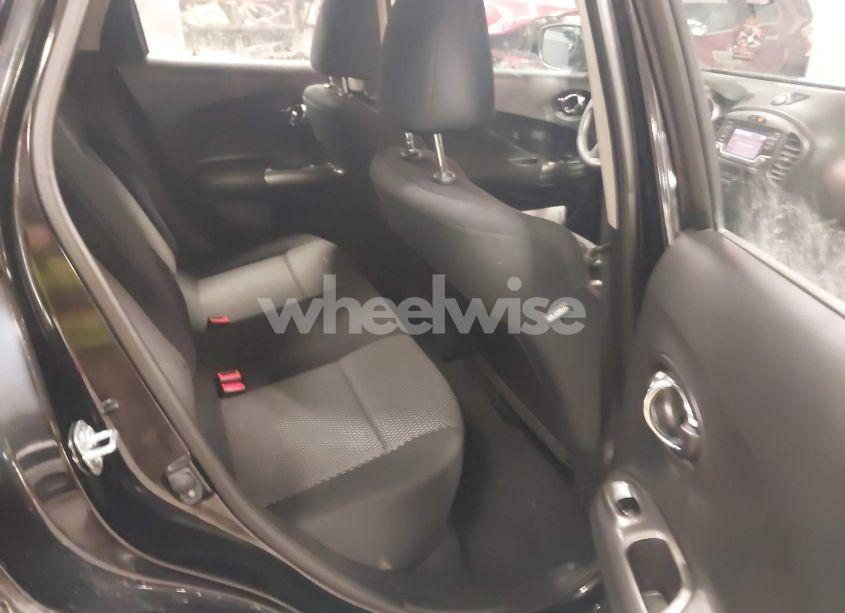 Photo 8 of 2017 Nissan Juke S (VIN JN8AF5MV7HT753562)