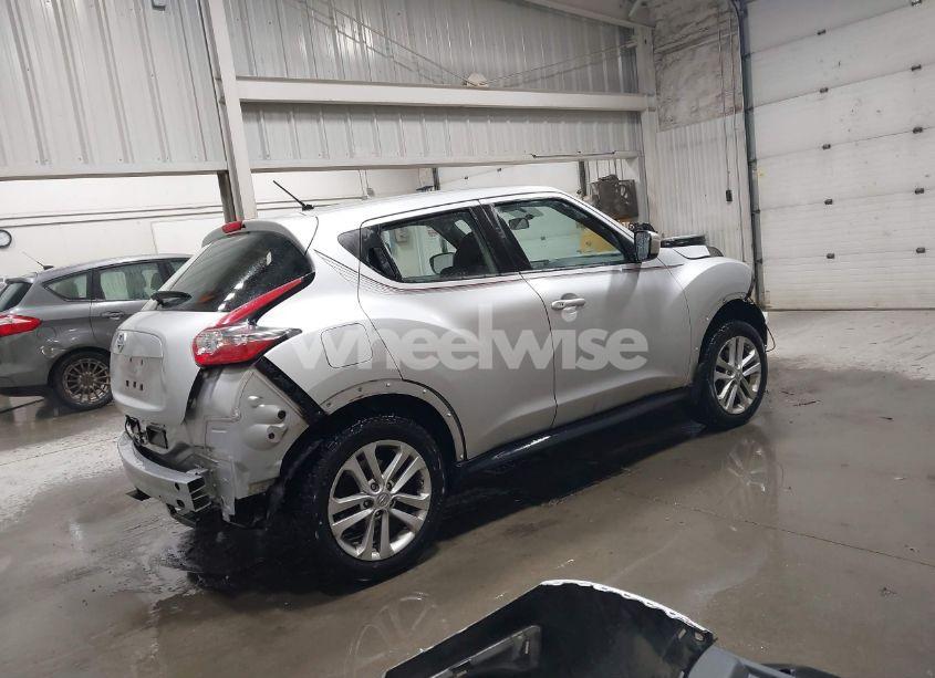 Photo 4 of 2017 Nissan Juke S (VIN JN8AF5MV7HT754100)