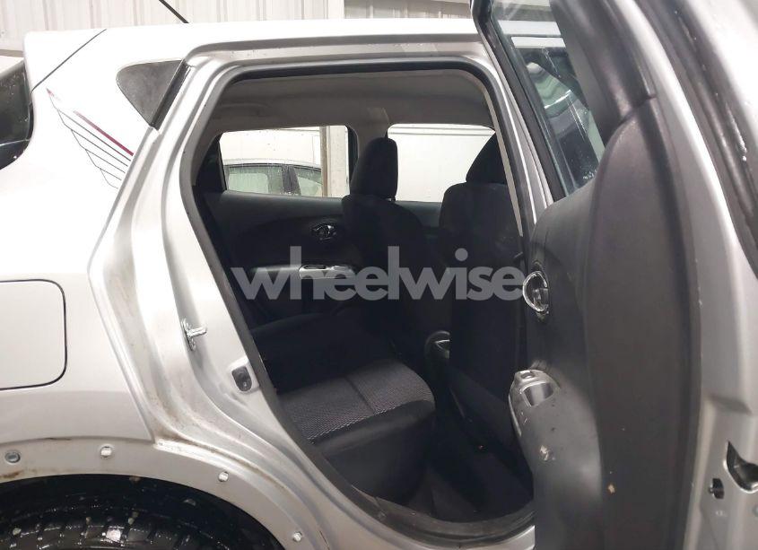 Photo 8 of 2017 Nissan Juke S (VIN JN8AF5MV7HT754100)