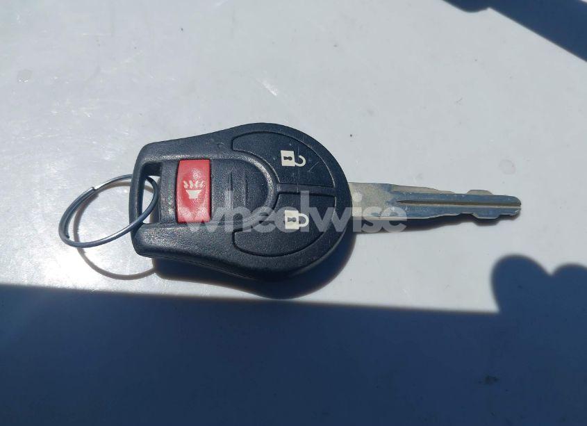 Photo 11 of 2011 Nissan Juke S (VIN JN8AF5MV8BT014403)