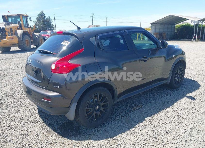 Photo 4 of 2011 Nissan Juke S (VIN JN8AF5MV8BT014403)