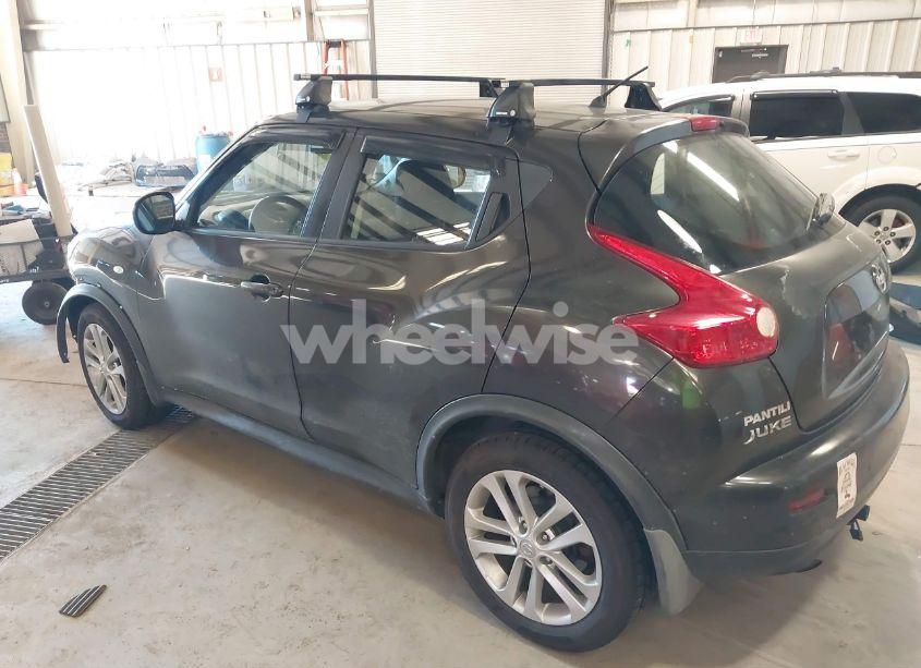 Photo 3 of 2011 Nissan Juke S (VIN JN8AF5MV8BT016023)