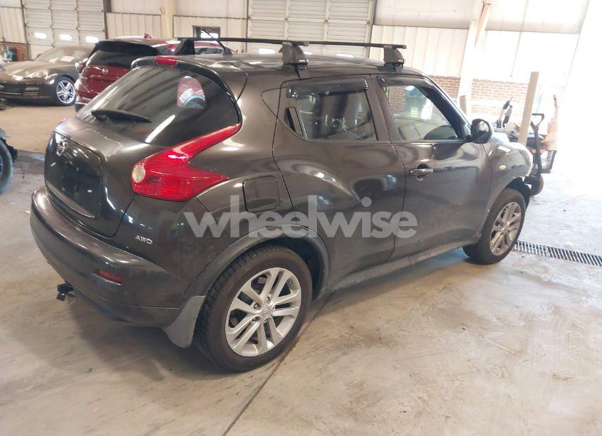 Photo 4 of 2011 Nissan Juke S (VIN JN8AF5MV8BT016023)