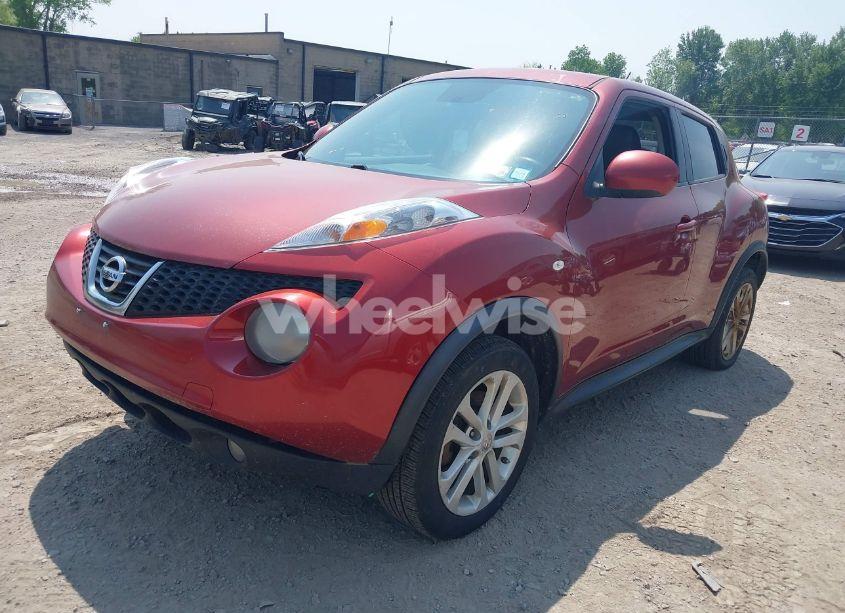 Photo 2 of 2013 Nissan Juke SL (VIN JN8AF5MV8DT209761)