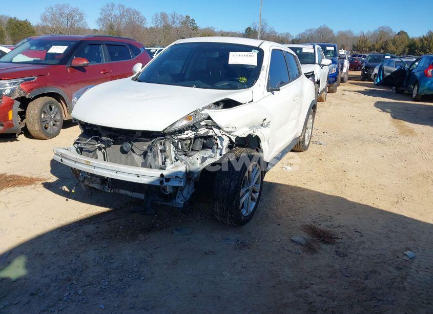 Photo 2 of 2013 Nissan Juke SL (VIN JN8AF5MV8DT212434)