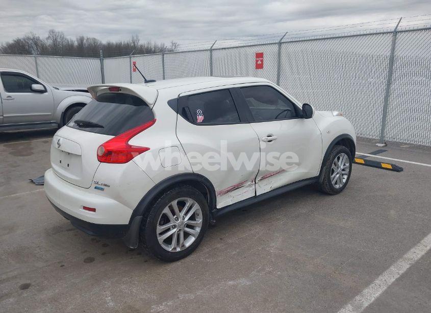 Photo 4 of 2013 Nissan Juke SL (VIN JN8AF5MV8DT217388)