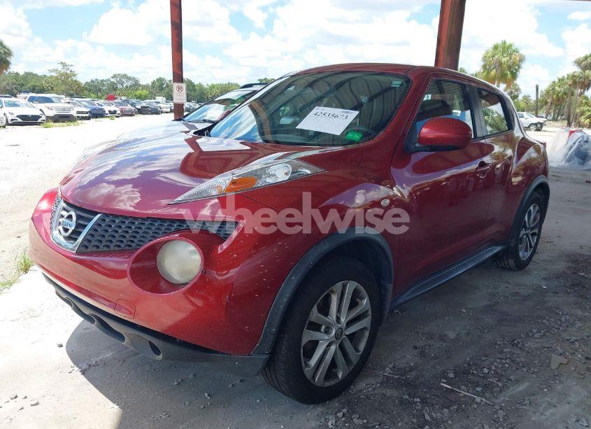 Photo 2 of 2013 Nissan Juke S (VIN JN8AF5MV8DT221618)