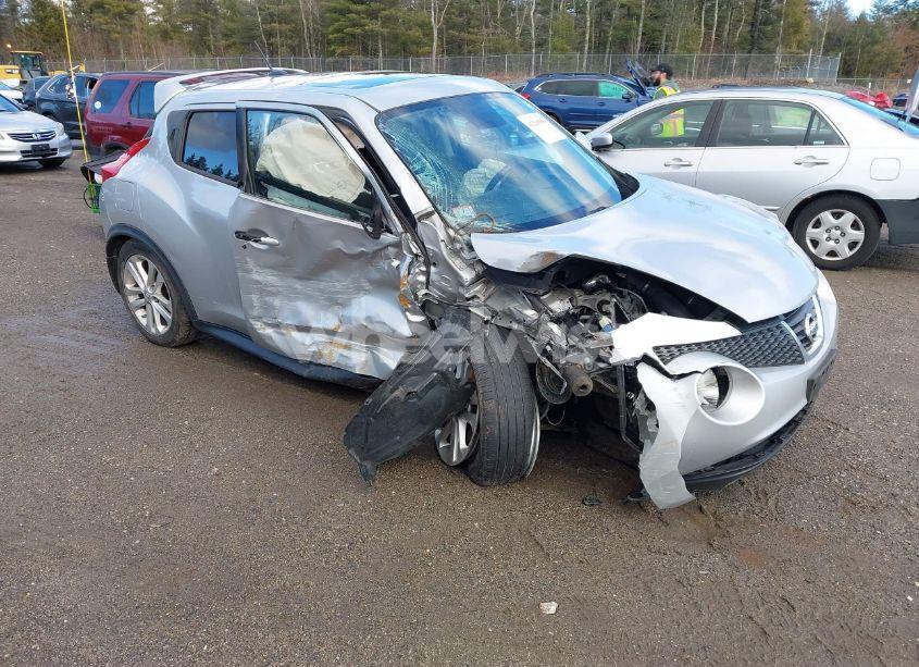 2014 Nissan Juke SV (VIN JN8AF5MV8ET363145) main photo