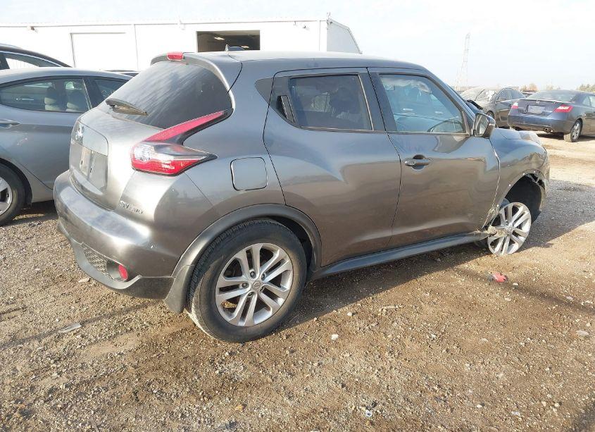 Photo 4 of 2015 Nissan Juke SV (VIN JN8AF5MV8FT559393)
