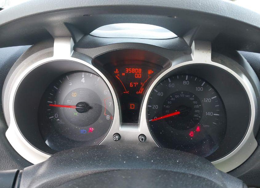Photo 7 of 2015 Nissan Juke SV (VIN JN8AF5MV8FT559393)