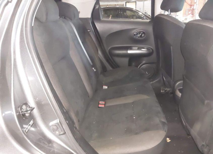 Photo 8 of 2011 Nissan Juke SV (VIN JN8AF5MV9BT008660)