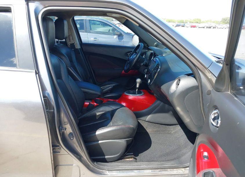 Photo 5 of 2011 Nissan Juke SL (VIN JN8AF5MV9BT016340)