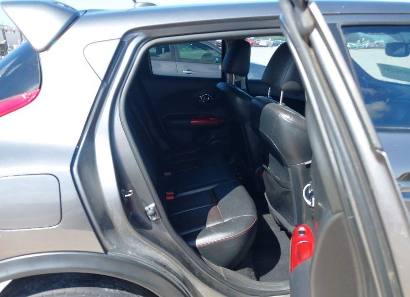 Photo 8 of 2011 Nissan Juke SL (VIN JN8AF5MV9BT016340)