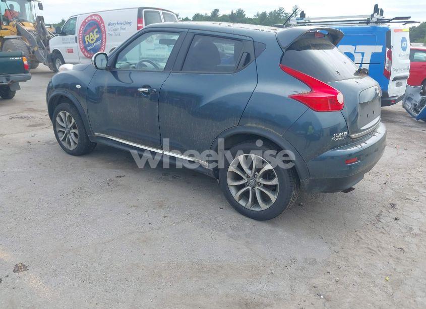 Photo 3 of 2011 Nissan Juke SL (VIN JN8AF5MV9BT017312)