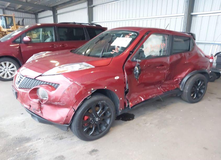 Photo 2 of 2013 Nissan Juke SV (VIN JN8AF5MV9DT207632)