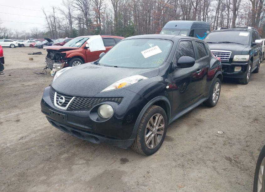 Photo 2 of 2013 Nissan Juke S (VIN JN8AF5MV9DT226603)