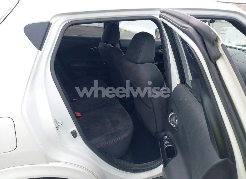 Photo 8 of 2015 Nissan Juke NISMO (VIN JN8AF5MV9FT561556)