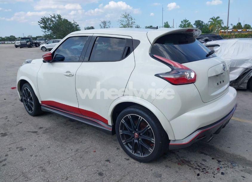 Photo 3 of 2015 Nissan Juke NISMO (VIN JN8AF5MV9FT562688)