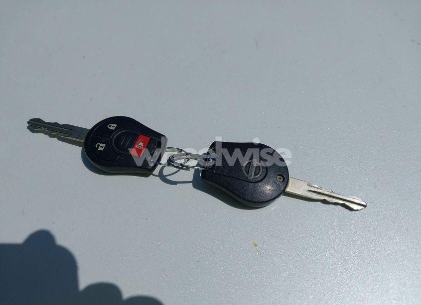 Photo 11 of 2011 Nissan Juke S (VIN JN8AF5MVXBT006383)