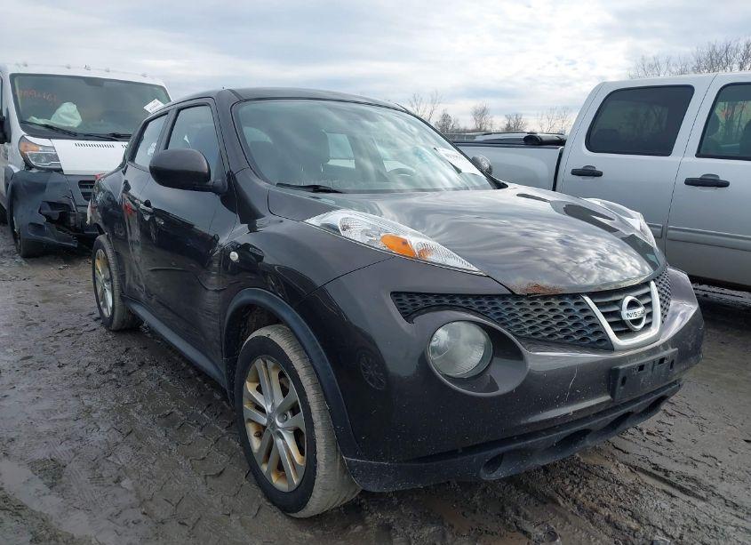 2011 Nissan Juke S (VIN JN8AF5MVXBT007629) main photo