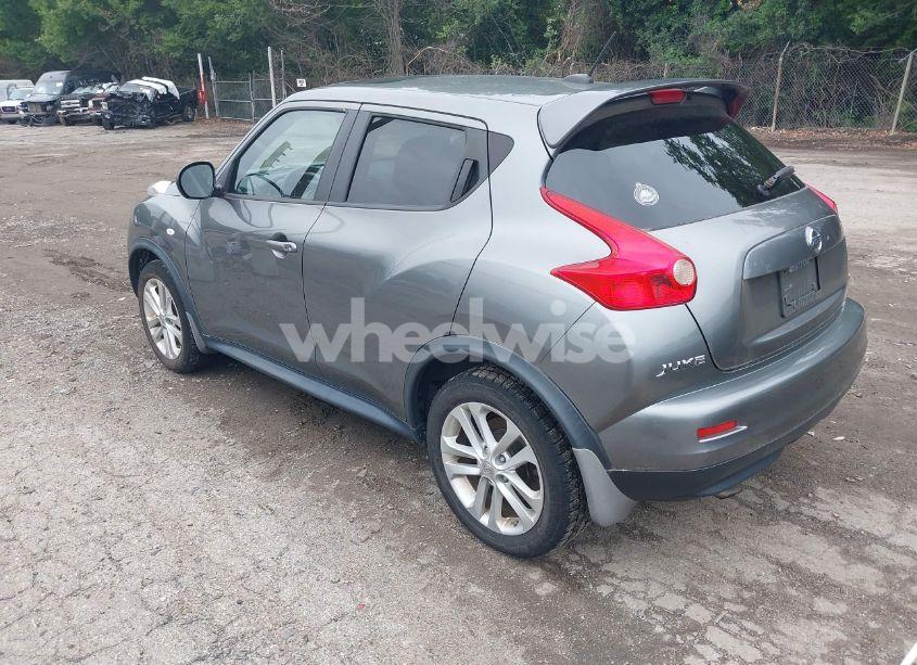 Photo 3 of 2011 Nissan Juke SL (VIN JN8AF5MVXBT026536)