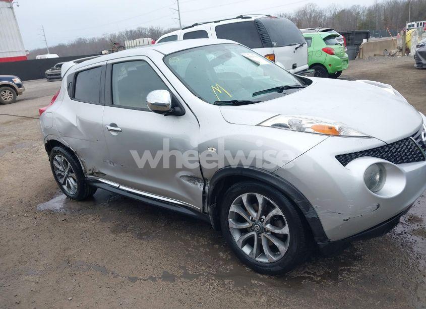 Photo 6 of 2013 Nissan Juke SV (VIN JN8AF5MVXDT208109)