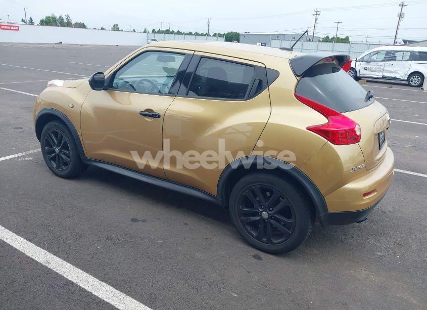 Photo 3 of 2014 Nissan Juke SL (VIN JN8AF5MVXET360098)
