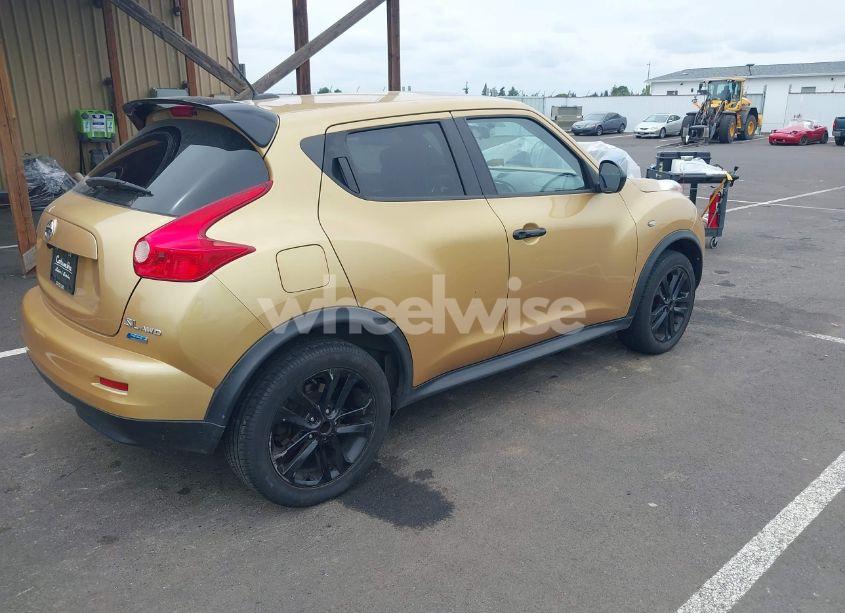 Photo 4 of 2014 Nissan Juke SL (VIN JN8AF5MVXET360098)