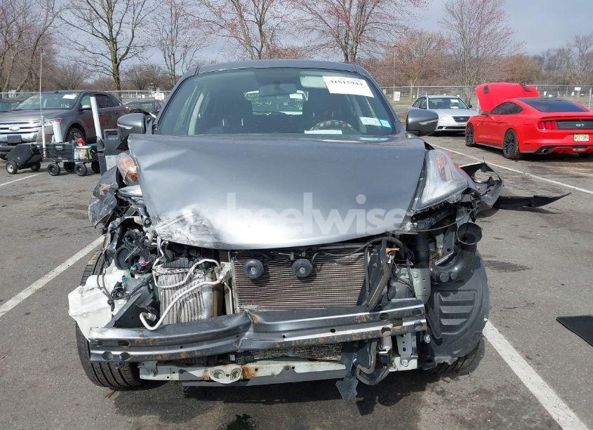 Photo 13 of 2015 Nissan Juke S (VIN JN8AF5MVXFT553675)